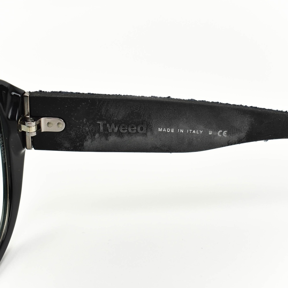 CHANEL: Black/Navy Blue, Tweed & CC Sunglasses de - Picture 6 of 8